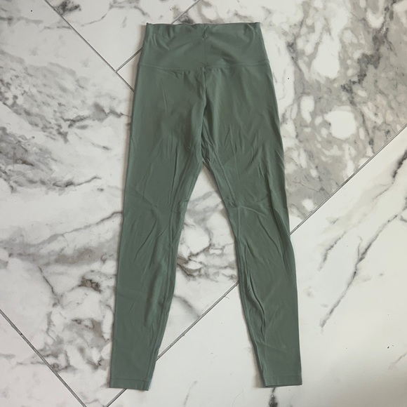 lululemon athletica Align 28” Leggings - Picture 4 of 10